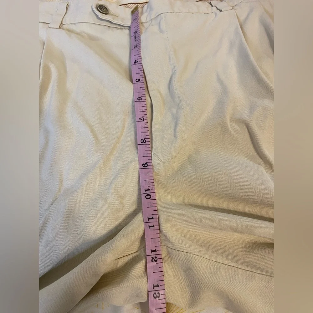 TOMMY Bahama khaki shorts size 40